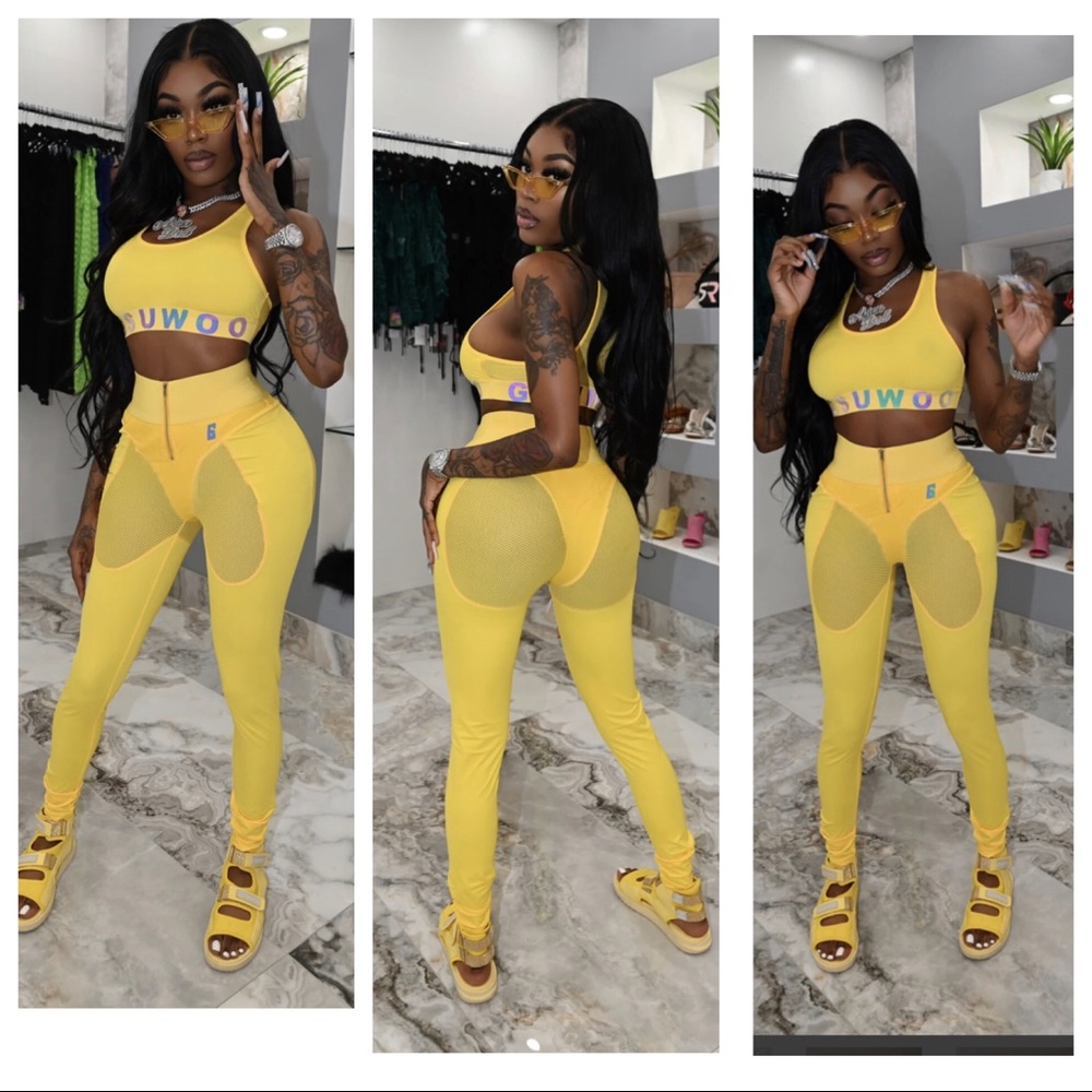 Medium So Real matching set